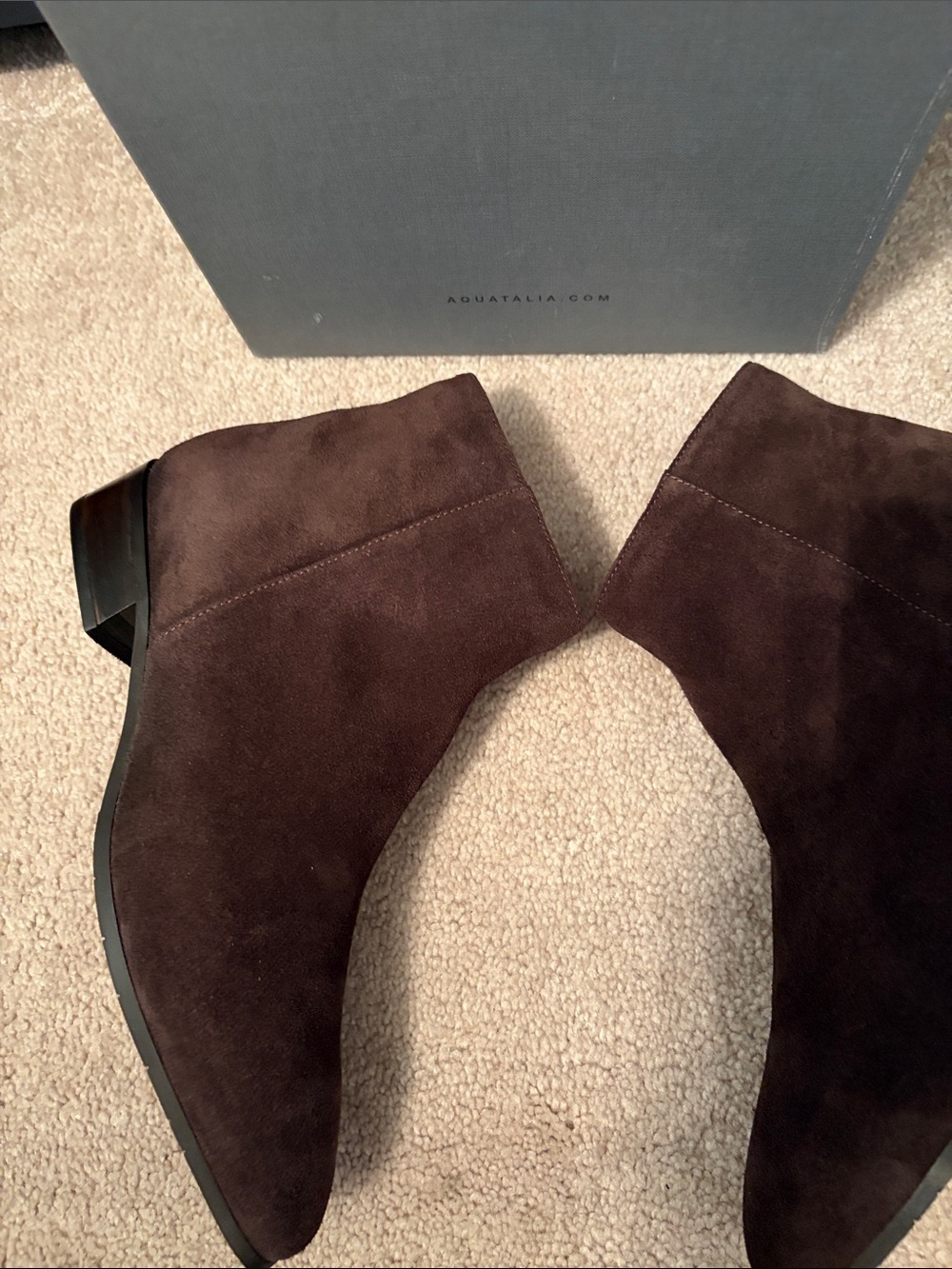 Aquatalia Fuoco Ladies Dark Brown Suede Boots NIB size 11 - Picture 4 of 5